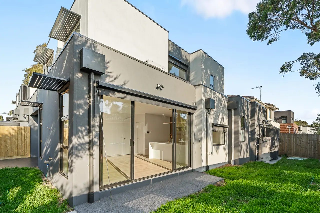 255 Oriel Road